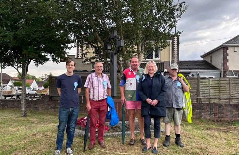 Local Conservatives and Philip Hollobone MP canvassing in Broughton, Kettering